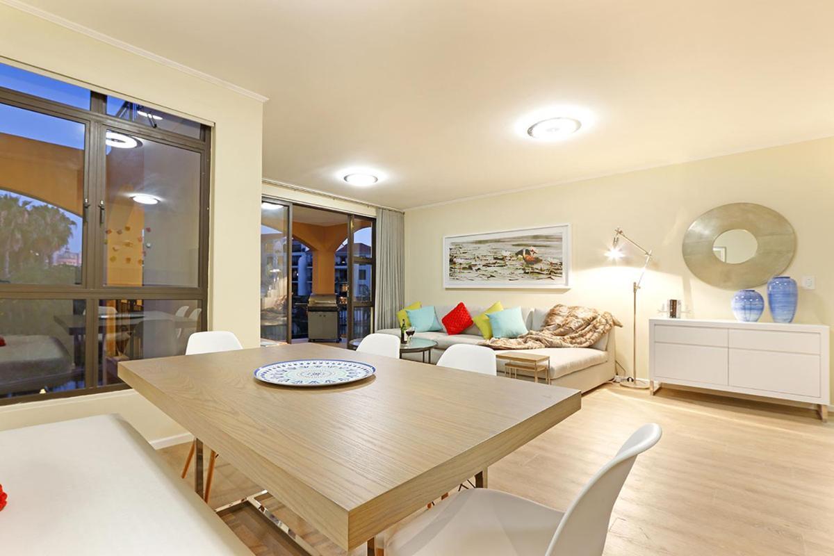 Capri 101 By Hostagents Apartment Cape Town Exterior photo